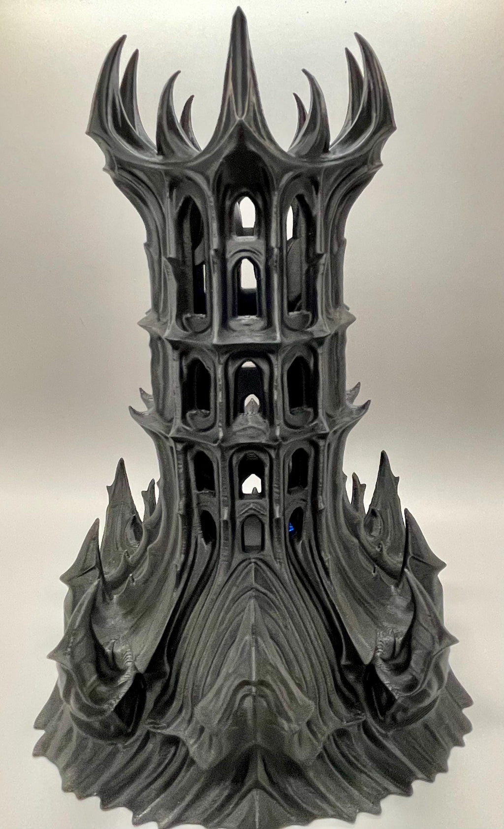Gothic Dice Tower – 3D Printed Obsidian Spire for Tabletop RPGs