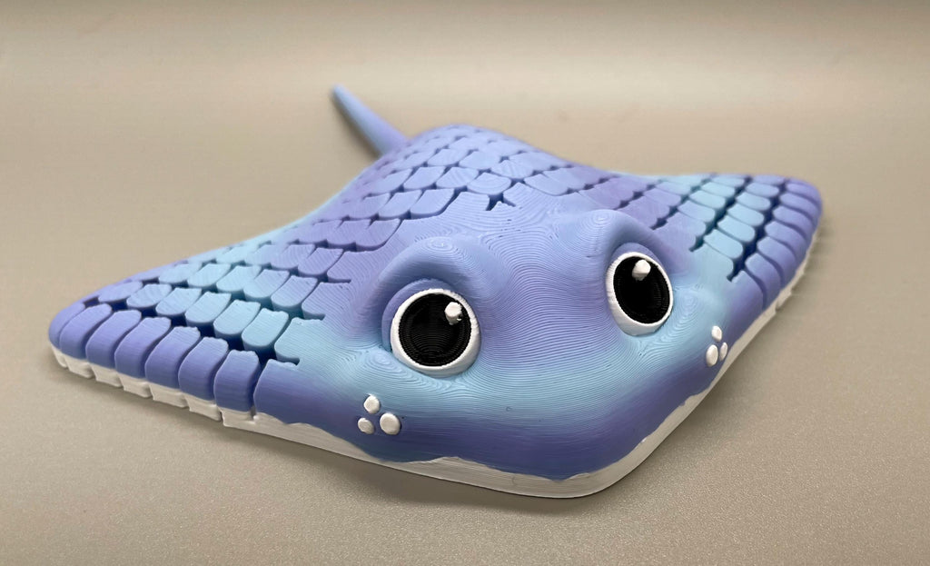 Articulated Manta Ray Fidget Toy – 3D Printed Ocean Animal Desk Figure