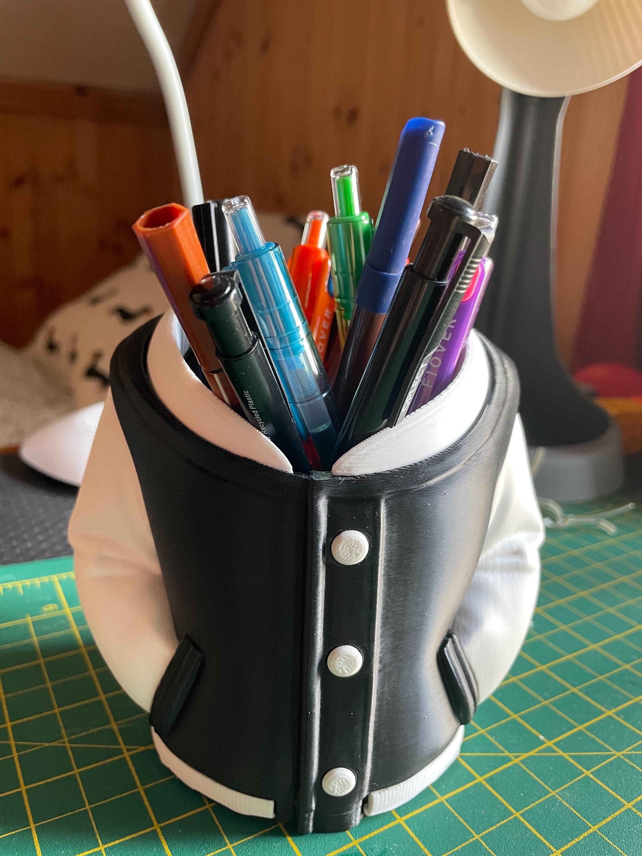Can Holder – 3D Printed Novelty Pen / Drink Holder | Fun Desk Decor Gift